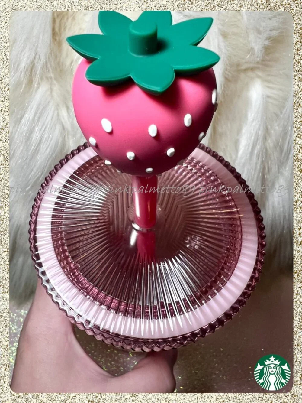 ✨🍓 NWT 2026 Starbucks 'Pink Drink' Strawberry Pleated Venti Cold Cup Tumbler